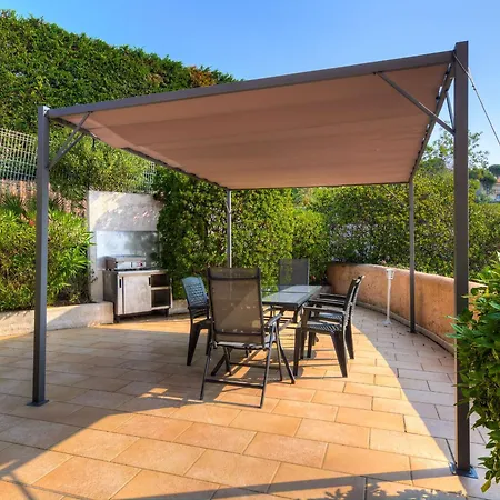 Vila Les Issambres, 5 Pieces, 8 Personnes - Fr-1-632-20